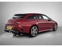 Mercedes-Benz CLA Shooting Brake 200 AMG Line 5 spaaks lichtmetalen velgen | Navigatie | MBUX wide screen | Parking support met camera | speciale uitlaten achter Inclusief 24 maanden MB Certified garantie voor Europa.