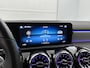 Mercedes-Benz CLA Shooting Brake 200 AMG Line 5 spaaks lichtmetalen velgen | Navigatie | MBUX wide screen | Parking support met camera | speciale uitlaten achter Inclusief 24 maanden MB Certified garantie voor Europa.