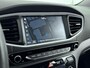 Hyundai Ioniq COMFORT EV | LEDER | CLIMA | CRUISE | CAMERA | NAVI | 16'' LM VELGEN | CHIQUE KLEUR |