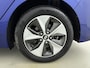 Hyundai Ioniq COMFORT EV | LEDER | CLIMA | CRUISE | CAMERA | NAVI | 16'' LM VELGEN | CHIQUE KLEUR |