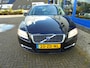 Volvo S80 2.5 T MOMENTUM,AUT,LEDER,TREKH,17 INCH,ORG NL!! NIEUWSTAAT!