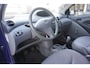 Toyota Yaris 1.0-16V VVT-i Terra
