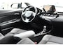 Toyota C-HR 1.8 Hybrid Style Limited Automaat 122pk | Dodehoekdetectie | Cloud Navigatie | PDC vóór- & achter | BTW-Auto |