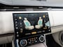 Land Rover Range Rover 3.0 D350 First Edition MHEV | Rear Seat Entertainment | Origineel Nederlands geleverd | Meridian Signature | 24 maanden Land Rover Approved