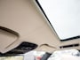 Land Rover Range Rover 3.0 D350 First Edition MHEV | Rear Seat Entertainment | Origineel Nederlands geleverd | Meridian Signature | 24 maanden Land Rover Approved
