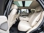 Land Rover Range Rover 3.0 D350 First Edition MHEV | Rear Seat Entertainment | Origineel Nederlands geleverd | Meridian Signature | 24 maanden Land Rover Approved