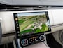 Land Rover Range Rover 3.0 D350 First Edition MHEV | Rear Seat Entertainment | Origineel Nederlands geleverd | Meridian Signature | 24 maanden Land Rover Approved