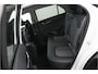 Kia Niro 1.6 GDi Hybrid DynamicLine - 18'' LM Velgen - Navigatie - Cruise Control Adaptief - Apple CarPlay/Android Auto - Fabrieksgarantie tot 02-2030