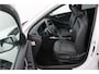 Kia Niro 1.6 GDi Hybrid DynamicLine - 18'' LM Velgen - Navigatie - Cruise Control Adaptief - Apple CarPlay/Android Auto - Fabrieksgarantie tot 02-2030