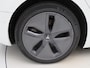 Tesla Model 3 Standard RWD Plus [ TREKHAAK+AUTOPILOT+60 kWh+PREMIUM AUDIO ]