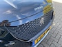 Peugeot e-2008 EV 50kWh 136pk GT | Navigatie | Apple Carplay&Android auto | Actieve dodehoekbewaking | Adaptive cruise control | Parkeer Camera