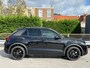 Volkswagen T-Roc 1.5 TSI R-Line Edition | Trekhaak | Top-Sportstoelen | Panoramadak | Camera achter | Discover Pro scherm | 19" Misano velgen |