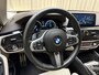 BMW 5-Serie 530e *Full-Option* Soft-Close / Nightvision / Schuifdak / Bowers en Wilkins / Massage / Memory / Adaptive Cruise / Stuur-/Stoelverwarming / 18'' LMV