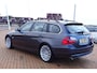 BMW 3-Serie Touring 330xi 4WD EXE Aut 258pk Unieke Staat!