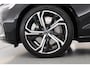 Volvo V60 T8 Recharge Ultra Dark | Bowers & Wilkins | HUD | Pano | Pilot Assist | Massage | Stoelvent.