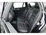 Volvo V60 T8 Recharge Ultra Dark | Bowers & Wilkins | HUD | Pano | Pilot Assist | Massage | Stoelvent.