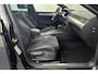 Volkswagen Passat Variant 1.5 TSI R-Line Business + | Camera | Panoramadak | Stoelverwarming | Parkeersensoren