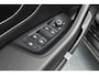 Volkswagen Passat Variant 1.5 TSI R-Line Business + | Camera | Panoramadak | Stoelverwarming | Parkeersensoren