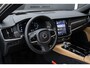 Volvo V90 T6 Automaat Plug-in hybrid AWD Ultra Dark | Luchtvering| Nappa Leder interieur|Massagefunctie in voorstoelen| Interieur Voorverwarming| Premium Audio by Harman en Kardon| Rondomzicht Camera| Head up display| Semi electrische Trekhaak.