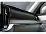 Volvo XC90 T8 Plug-in hybrid AWD Ultra Bright | Premium Sound by Bowers & Wilkins | Geventileerde voorstoelen met koeling en verwarming | 360 graden camera | Facelift model | Volvo Guard Alarm |