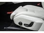 Volvo XC90 T8 Plug-in hybrid AWD Ultra Bright | Premium Sound by Bowers & Wilkins | Geventileerde voorstoelen met koeling en verwarming | 360 graden camera | Facelift model | Volvo Guard Alarm |