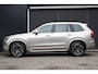 Volvo XC90 T8 Plug-in hybrid AWD Ultra Bright | Premium Sound by Bowers & Wilkins | Geventileerde voorstoelen met koeling en verwarming | 360 graden camera | Facelift model | Volvo Guard Alarm |