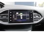 Peugeot 308 SW 1.2 PureTech 130pk Allure Airco Navi Camera Trekhaak PDC voor en achter