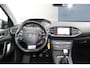Peugeot 308 SW 1.2 PureTech 130pk Allure Airco Navi Camera Trekhaak PDC voor en achter