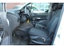 Ford Transit Connect 1.5 EcoBlue L2 Trend | Trekhaak | Cruise Control | Camera | Voorruitverwarming | Airco | 3 Zitter | Navigatie