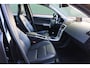 Volvo S40 2.0 Limited Edition, Topstaat, Volledig onderhouden, Leder, Cruise, Navi, Trekhaak, 17 inch velgen, Parkeersensoren achter