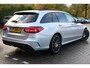 Mercedes-Benz C-klasse Estate 180CDI AMG PLUS UPGRADE | NL-AUTO! | FULL OPTION! | PANODAK | LEDER COMFORT | MEMORY SEATS | BURMESTER | STOELVERWARMING | CAMERA | NAVI | CLIMA | CRUISE | PARK SENS V+A | PERFECTE STAAT!!