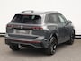 Volkswagen Tiguan 1.5 eHybrid R-Line Edition 272 PK DSG | Black Style | Trekhaak | Led Plus | Navigatie | 360 Camera | Side Assist | Spiegelpakket