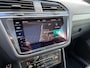 Volkswagen Tiguan 1.5 TSI R-LINE, Blackpack, HUD, Pano, Carplay, Acc, Blis, Sfeerverlichting, H&amp;K, erg mooi!