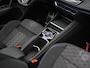 Volkswagen Tiguan 1.5 eHybrid 272 pk DSG R-Line Edition | Panoramadak | Trekhaak | Adaptief onderstel | Stuur-/stoelverwarming | Achteruitrijcamera | Navigatie | Massage