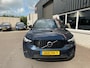 Volvo XC40 2.0 B4 R-DESIGN, Panoramadak, Alcantara, Carplay, Camera, Stoel/stuur verw. 15.986km!