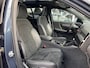 Volvo XC40 2.0 B4 R-DESIGN, Panoramadak, Alcantara, Carplay, Camera, Stoel/stuur verw. 15.986km!