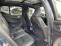 Volvo XC40 2.0 B4 R-DESIGN, Panoramadak, Alcantara, Carplay, Camera, Stoel/stuur verw. 15.986km!