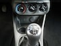 Opel Corsa 1.4 5Deurs Edition Cruise contr 16" LMV Trekhaak Isofix Metallic lak