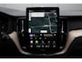 Volvo XC60 T8 Plug-in hybrid AWD Ultra Dark Snel Leverbaar! Te bestellen!