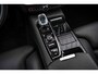 Volvo V60 2.0 T8 Twin Engine AWD Inscription | Trekhaak | Stoel- en stuurwielverwarming | Lederen bekleding | Achterbankverwarming | Getint glas | Alarm |