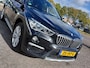 BMW X1 sDrive20i 192pk Automaat Centennial High Executive Sport-Line | Navi | Clima | Cruise | Leder+Stoelverwarming | Head-Up | Keyless Entry | Led Koplampen | Pdc V+A+Assist+Camera | Privacy Glass