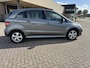 Mercedes-Benz B-klasse 200 Avantgarde Automaat [ ecc,xenon,cruise,lmv,pdc,trekhaak ]