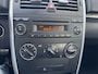 Mercedes-Benz B-klasse 200 Avantgarde Automaat [ ecc,xenon,cruise,lmv,pdc,trekhaak ]