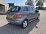Mercedes-Benz B-klasse 200 Avantgarde Automaat [ ecc,xenon,cruise,lmv,pdc,trekhaak ]