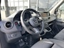 Mercedes-Benz Sprinter 317 CDI L2 H2 PRO Facelift / LED / MBUX / Navigatie / Camera / Parkeersensoren / Cruise control / Airco / 270 Graden achterdeuren