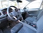 Volkswagen T-Roc 1.5 TSI 150pk DSG-aut. LIFE EDITION / IQ Light / Trekhaak afn.baar / Stoelverw. / 17 Inch / FABRIEKS garantie