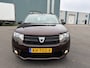 Dacia Logan MCV 0.9 TCe S&S Robust 90 PK. Slechts 102.000 KM !!! Tweede eigenaar !! Zuinige,betrouwbare en zeer fijn rijdende auto !