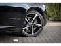 Volvo S60 2.0 T6 Aut.8 R-Design | Stoel- en stuurverwarming | Bi-xenon koplampen | Achteruitrijcamera | Navigatie | Volvo On Call | Parkeersensoren voor + achter | Voorruitverwarming | 19" velgen |