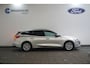 Ford Focus Wagon 1.0 EcoBoost Titanium Business | Winter Pakket | Trekhaak | Camera | Adaptive Cruise |