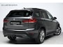 BMW X1 sDrive18i Sport Line Facelift Automaat 140 PK | Pano-dak | CarPlay | Acc | Camera | Trekhaak | HUD | Sfeer | Led | Pdc |
